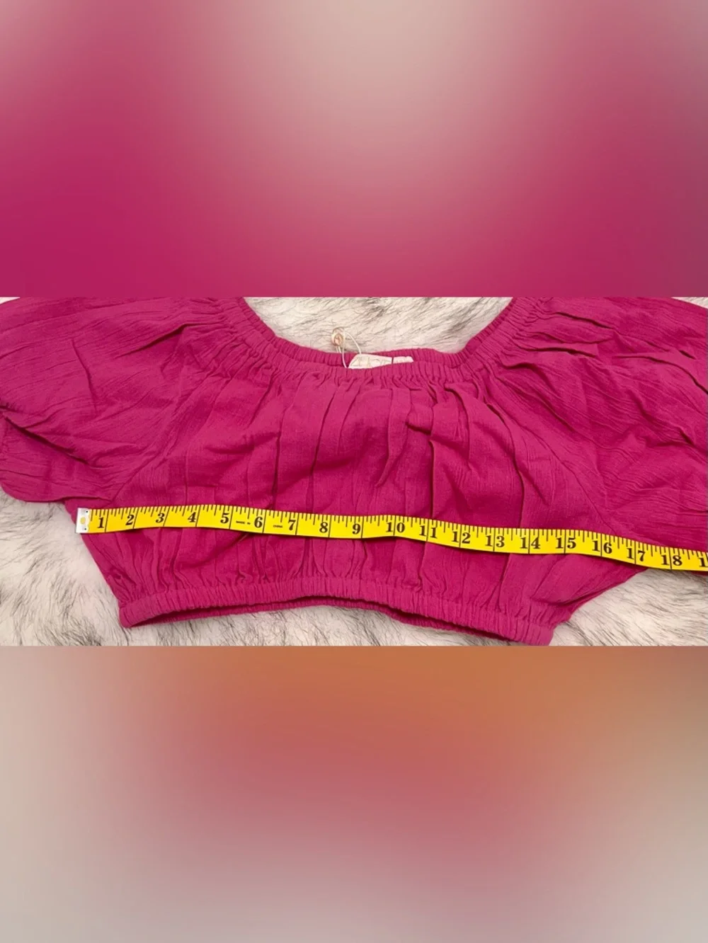 Suzi Kondi Raspberry Pink Cropped Puff-Sleeve Top NWT Size M